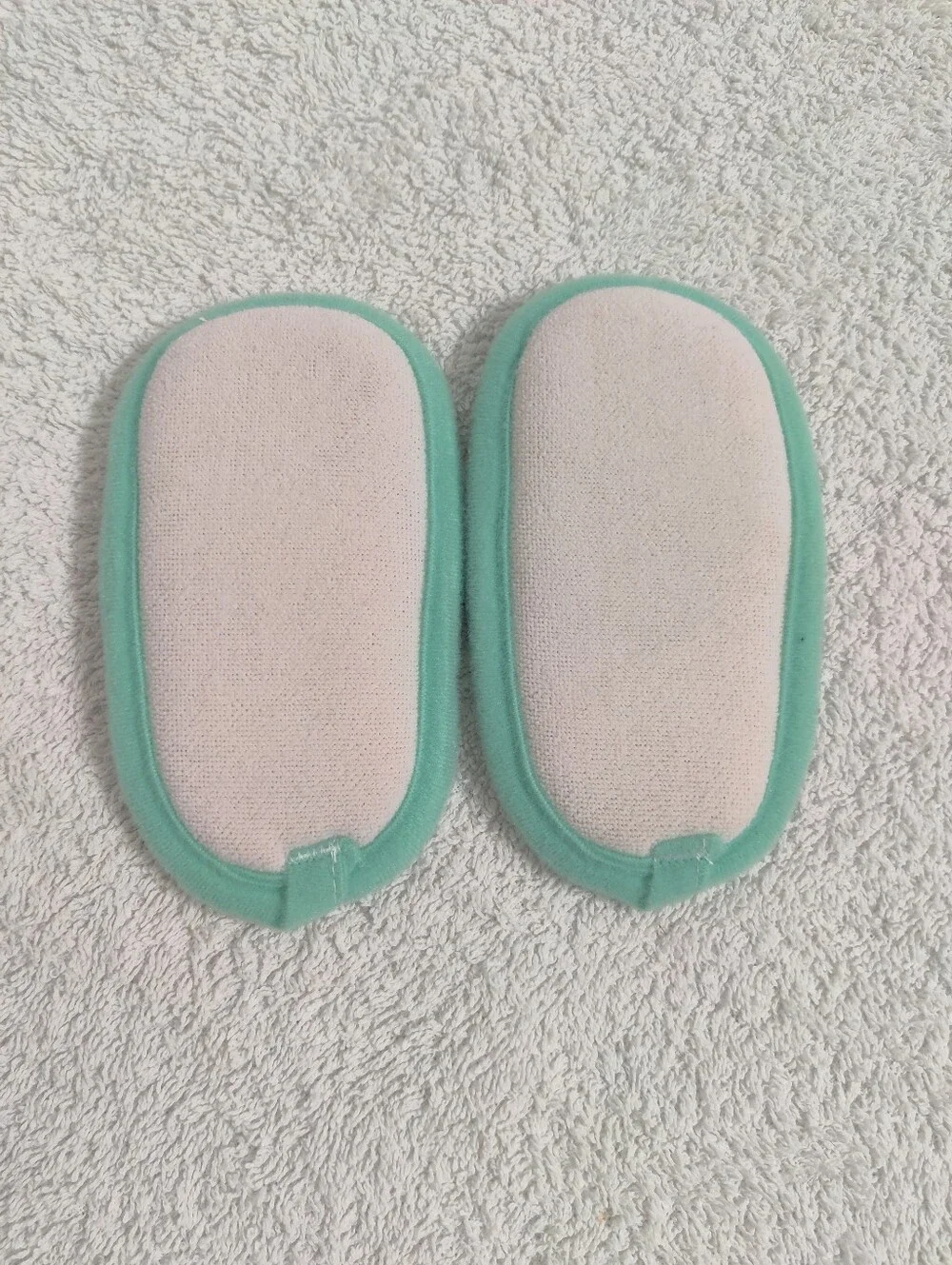 Infant/Toddler Spa Style Slippers in White And Mint